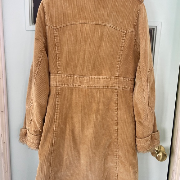 Steve Madden Beige Corduroy Penny Lane Coat with Faux Fur - Picture 4 of 13